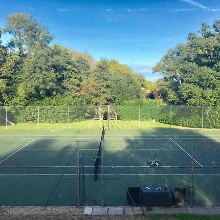 The Pheasantry - Guest House In Beautiful Rural Location Aldermaston Esterno foto