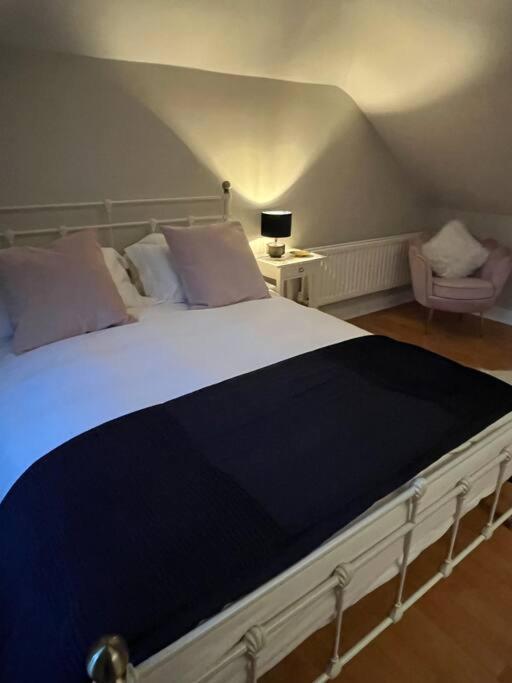 The Pheasantry - Guest House In Beautiful Rural Location Aldermaston Esterno foto